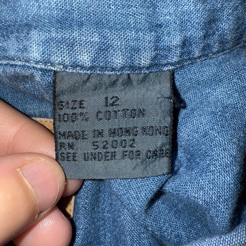 Vtg Liz Wear Women’s Sz 12 (Large) Denim Button Down Shirt Pearl Snap Blue - Image 7