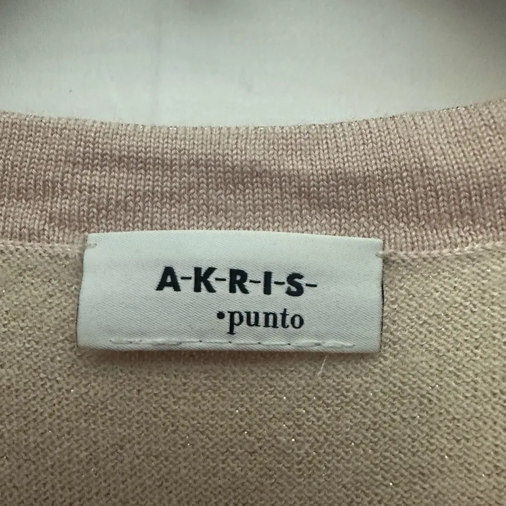 Akris Punto Short Sleeve Pink Wool Shimmer Sweater Size 10 Side Snap Crew Neck - Image 4