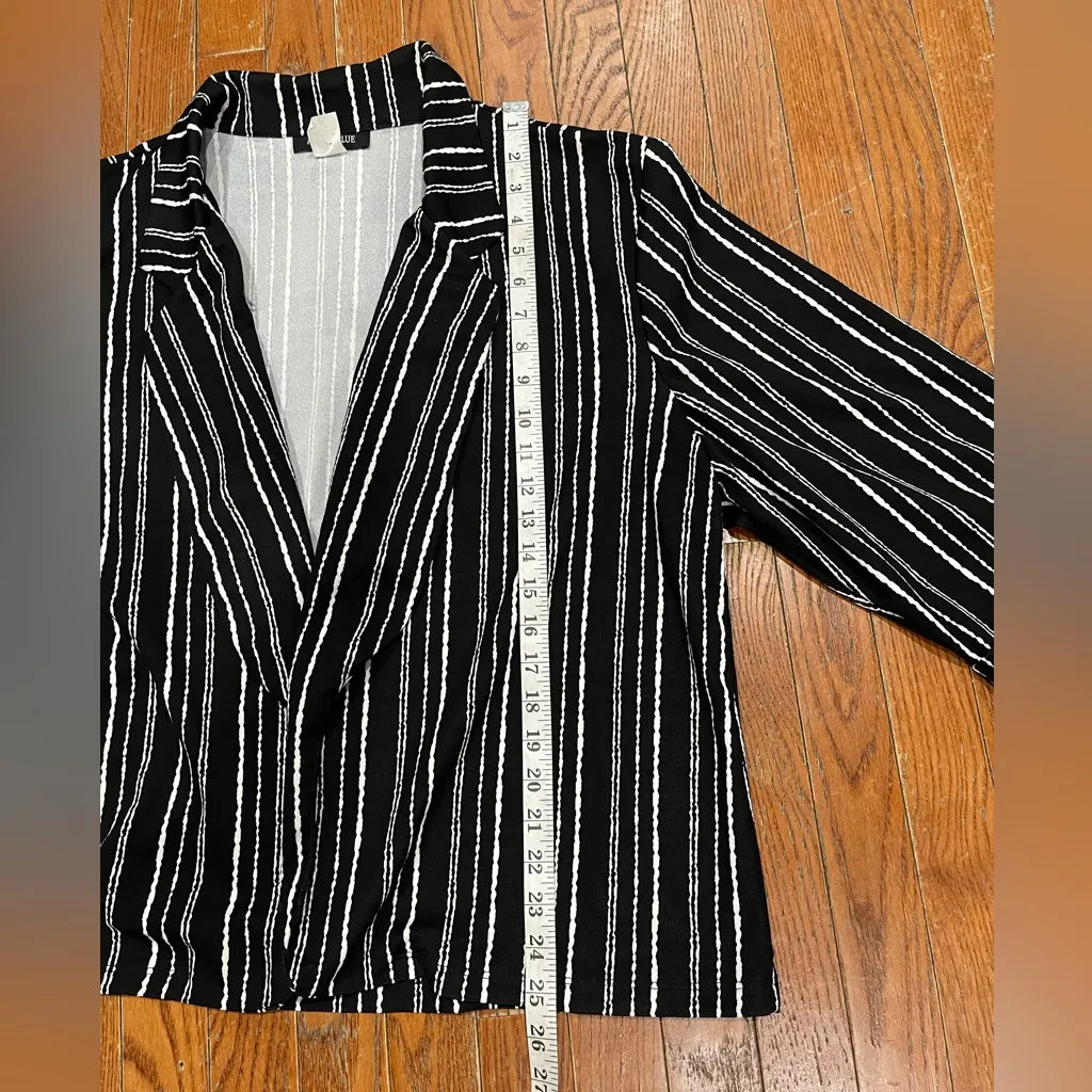 Ashley Blue Black and White Striped Blazer Size 2X - Image 4