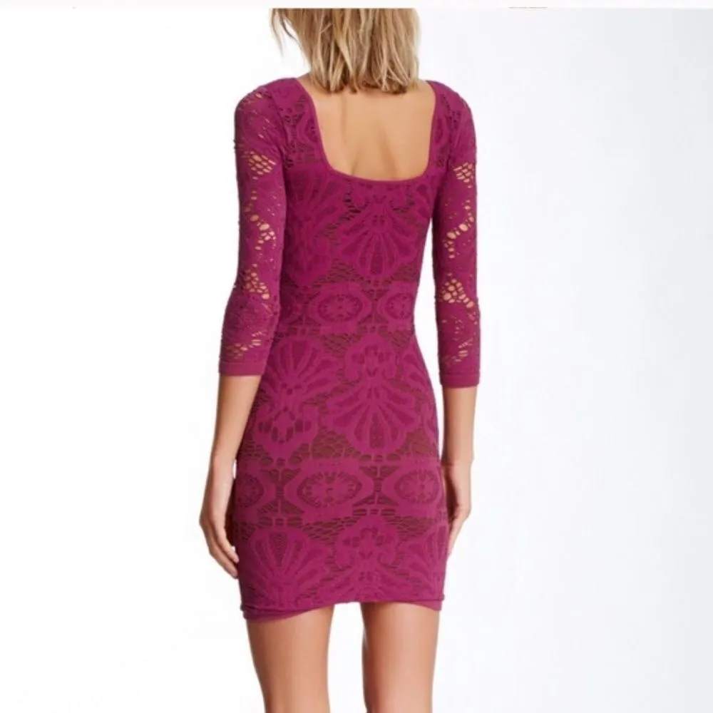 ✨HP✨FP Magenta Crochet Lace Seamless Medallion Bodycon 3/4 Slip Cocktail Dress✨ - Image 4