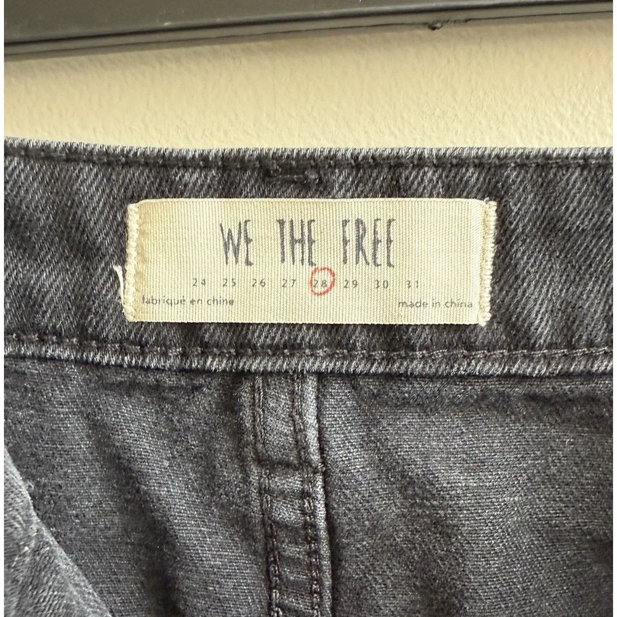 We The Free People Zip It Up Denim Mini Skirt Womens Black Raw Hem Pockets Sz 28 - Image 5