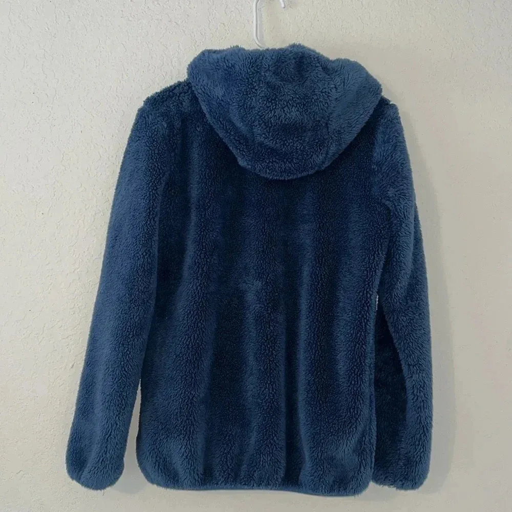 Reebok sherpa hoodie faux fur front pockets comfy small sherpa hoodie zip jacket - Image 2