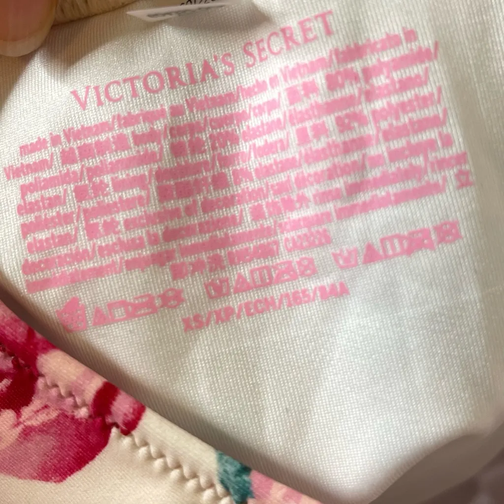 NWT Victoria's Secret Rhinestone Bling Floral One Piece Swimsuit - XS - Image 10