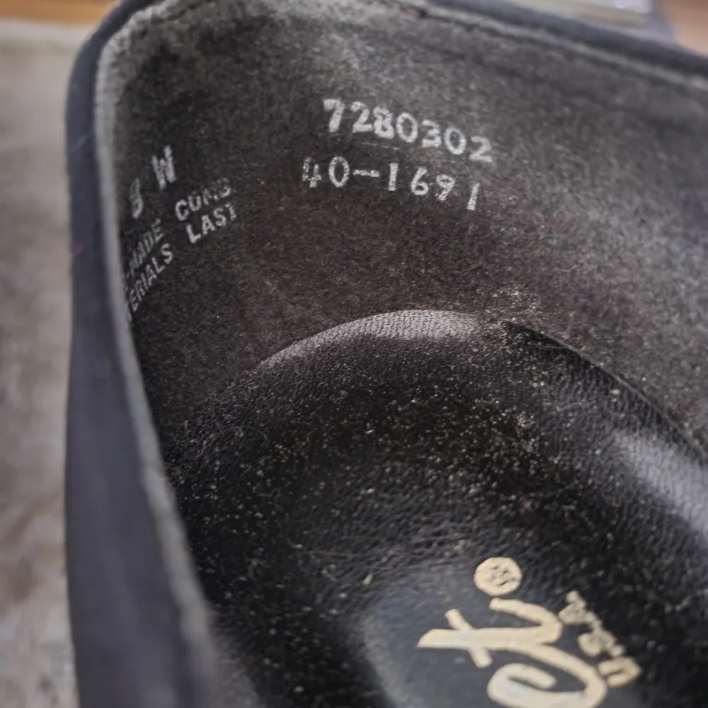 Easy Street Square Toe Chunky Block Heels Style 40-1691 Black Suede Size 8 - Image 10