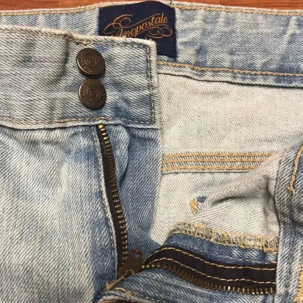 COPY - Aeropostale Distressed Denim Skirt, Size 9/10 - Image 4