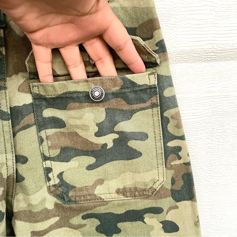 We the Free Free People Womens Pants Green Camo Camouflage 25 - Image 7