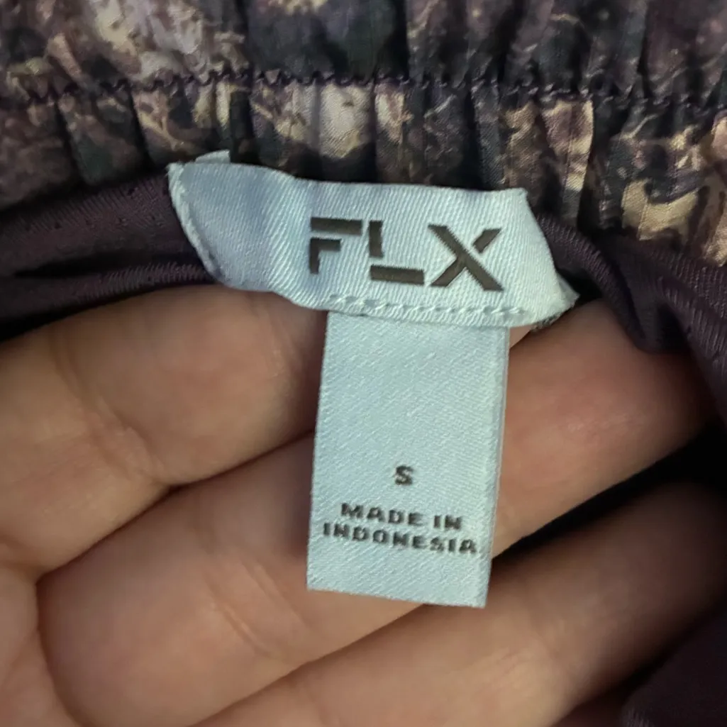 FLX Women's Marble Swirl Athletic Shorts with Liner S Purple - Image 13