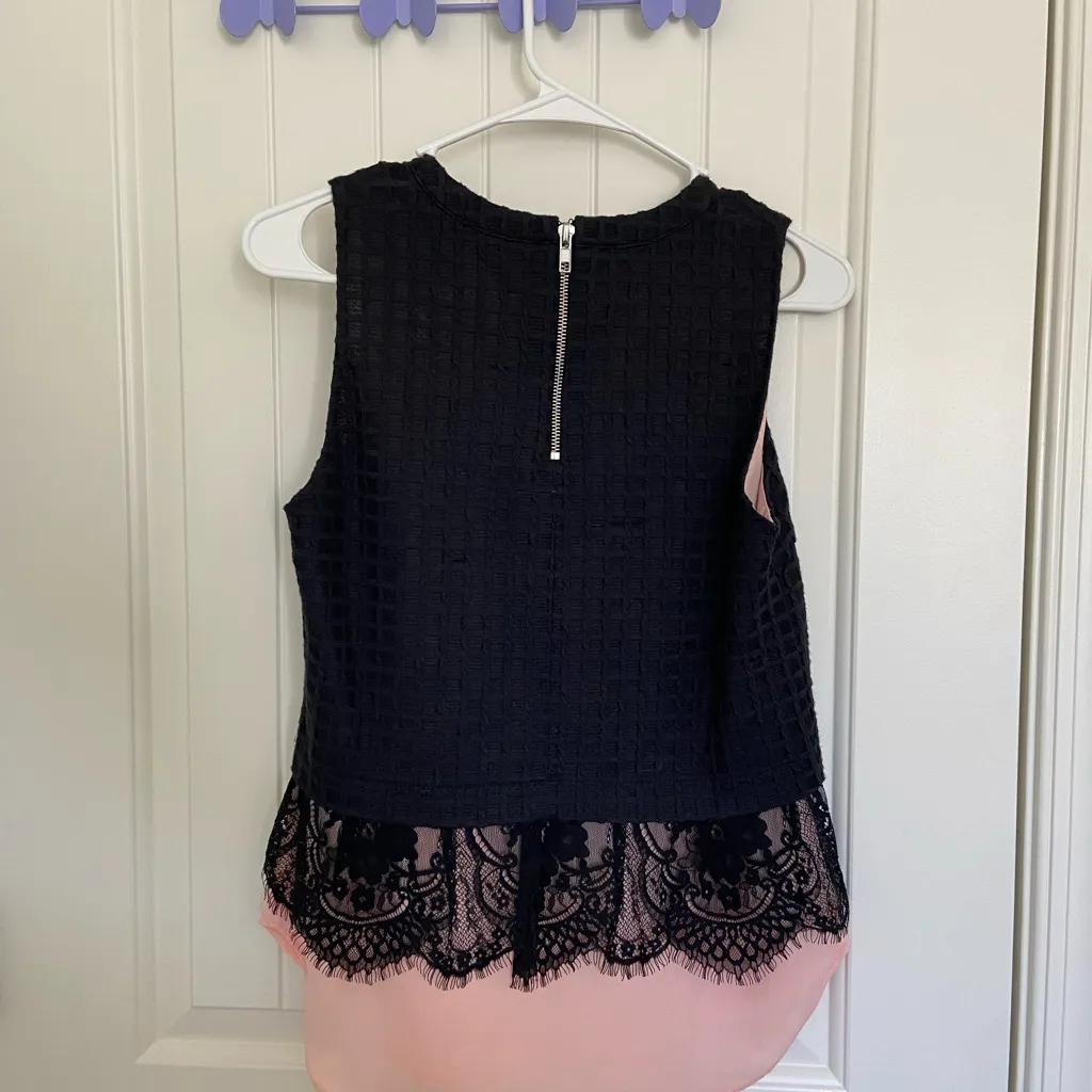 EUC Greylin women’s‎ black checkered stitch lace pink layered zip blouse XS - Image 6