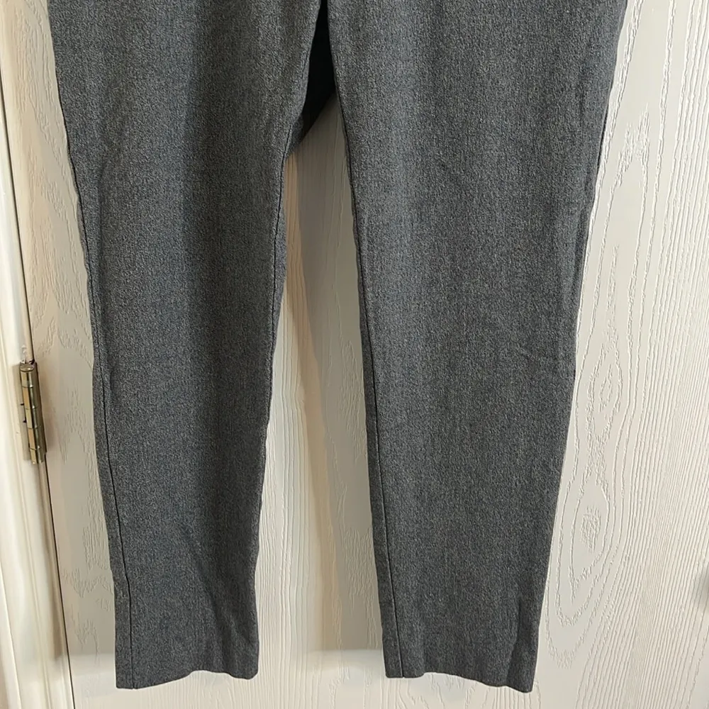 Trixie + LULU Women's Gray Dress Career Pants. Size 2 - Image 3