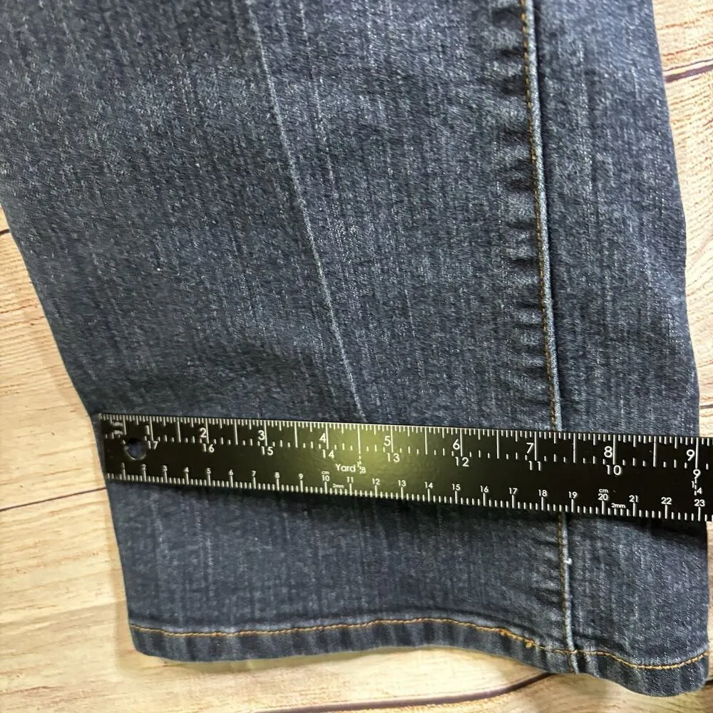 Culture Tribe Jeans Women's Size 13/14 Button/Zip. Flare leg Accented pockets Blue - Image 10