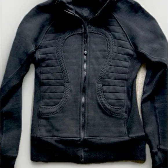 Lululemon Scuba Cuddle Up Jacket Black Womens 8 Zip up Athleisure Outdoors Warm - Image 4