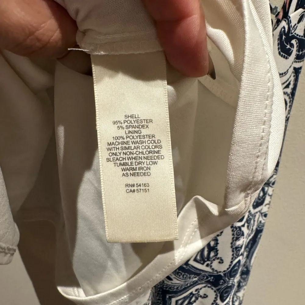 Eliza J long sleeve v-neck shift dress size 6P - Image 5