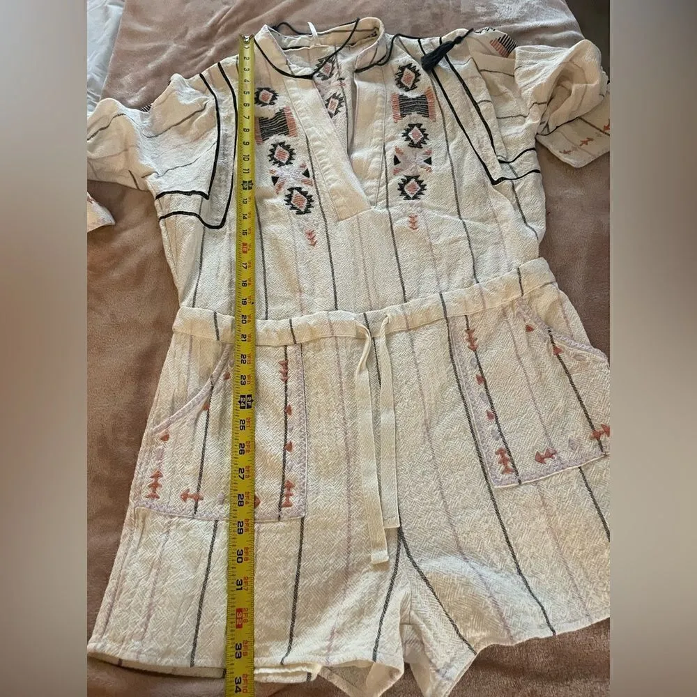 Free People Baja Boho Aztec Embroidered Crean V Neck Romper Size S/P - Image 13