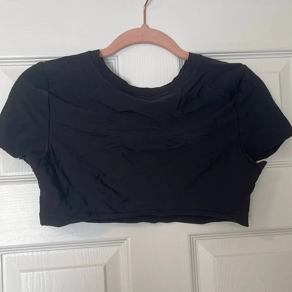 NWT  smoothiez black cropped bra top - Image 2