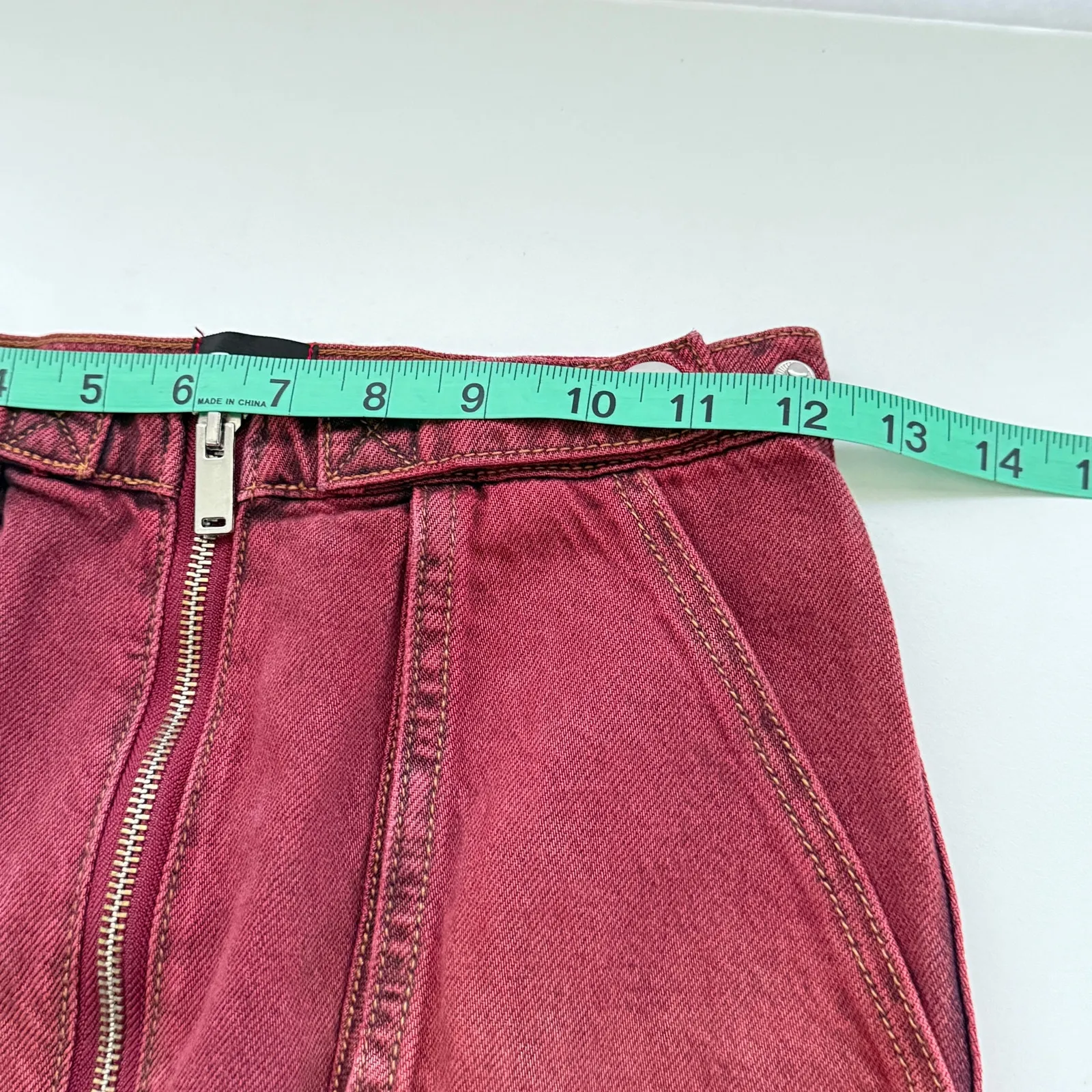 BDG Urban Outfitters Zip Front Cotton Denim Mini Skirt Size XS Rugged Grunge Y2K Red - Image 7