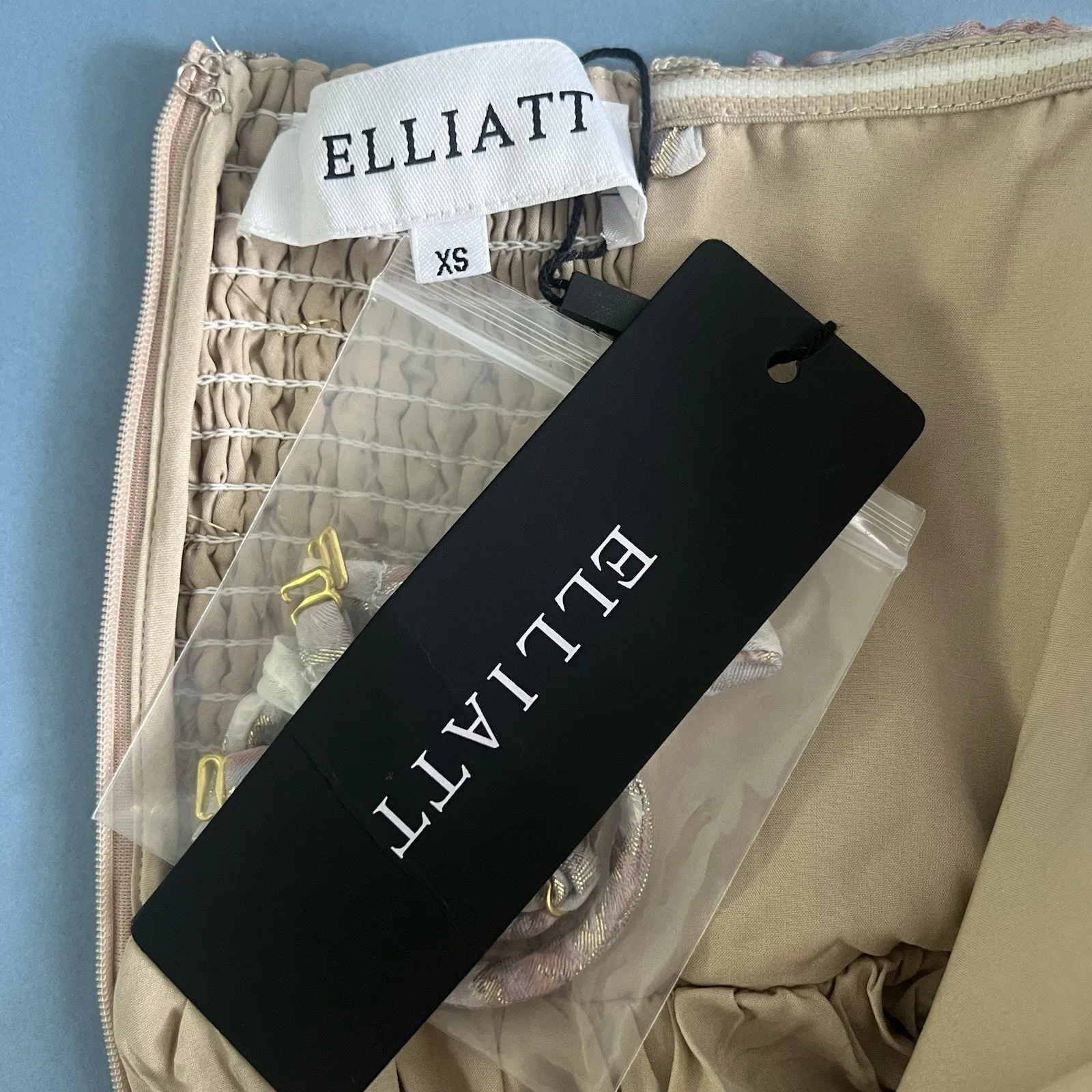 NWT Elliatt Halite Blush Pink Metallic Jacquard Side Slit Maxi Dress - Image 8