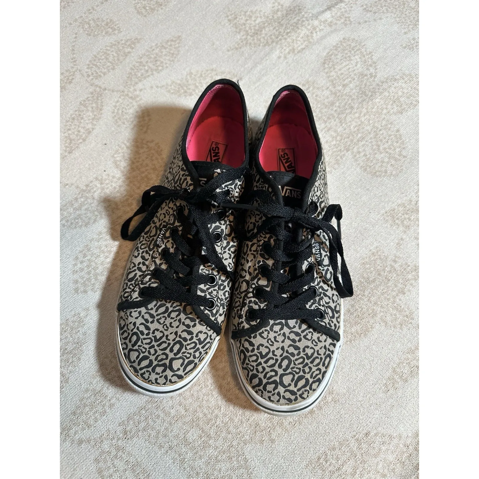 Vans Classic Slip On Womens Size 9 Shoes Cheetah Leopard Print Skate Sneakers - Image 4