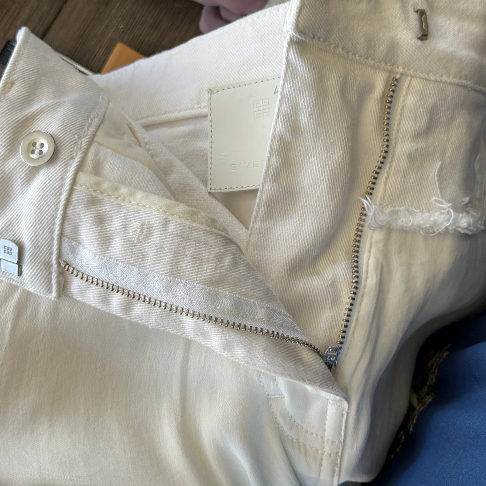 Givenchy  Double Fabric Patchwork High-Waisted Trousers Ivory White Size 29‎ - Image 15