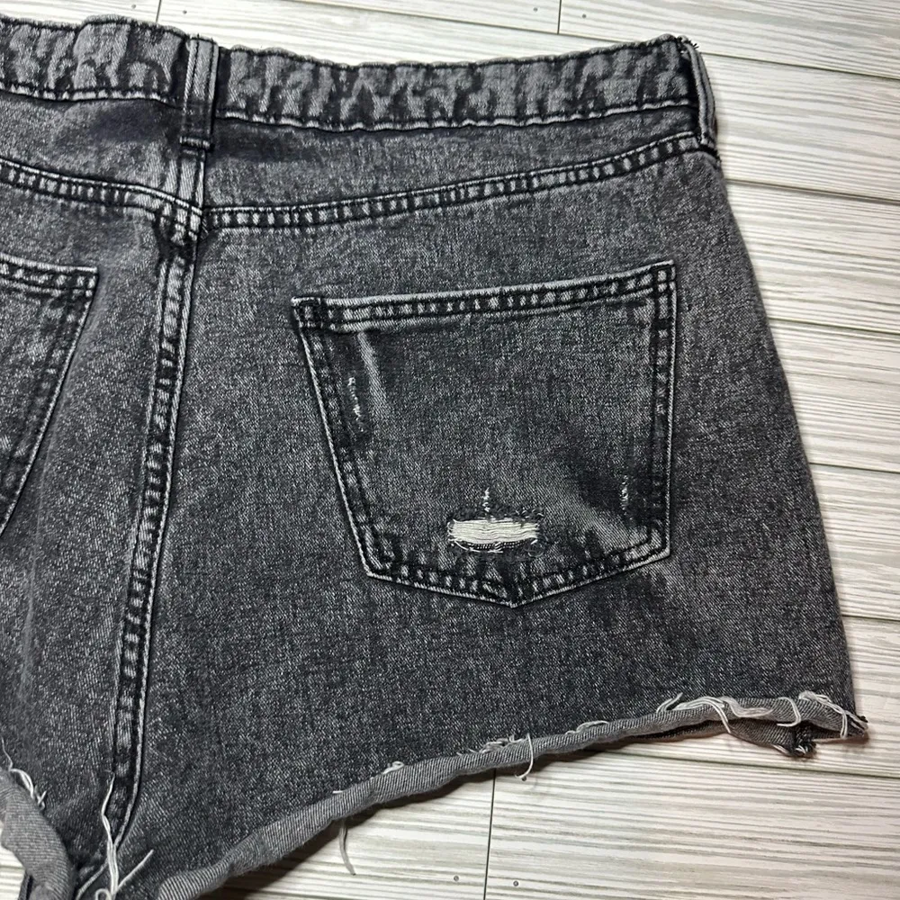 Dark Wild Fable Distressed Jean Shorts - Image 7