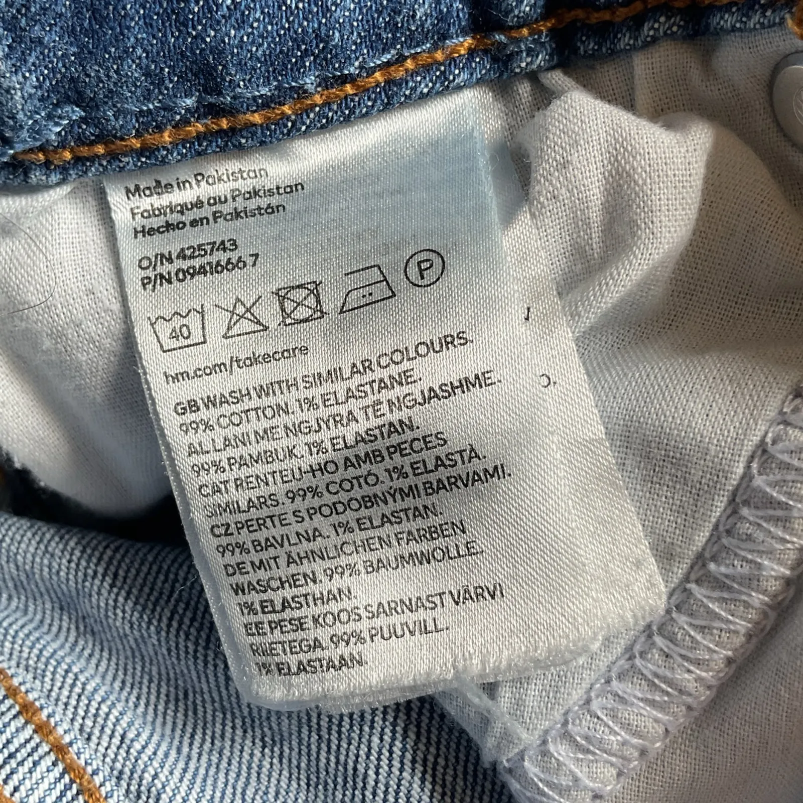 H&M Médium Wash High Waisted Blue Denim Jeans Women’s Size 8 (EUR 40) - Image 7