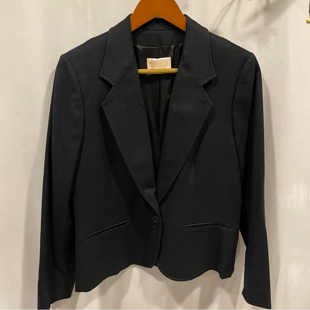 Vintage 70’s black Pendleton wool skirt suit pockets 10/12 - Image 3