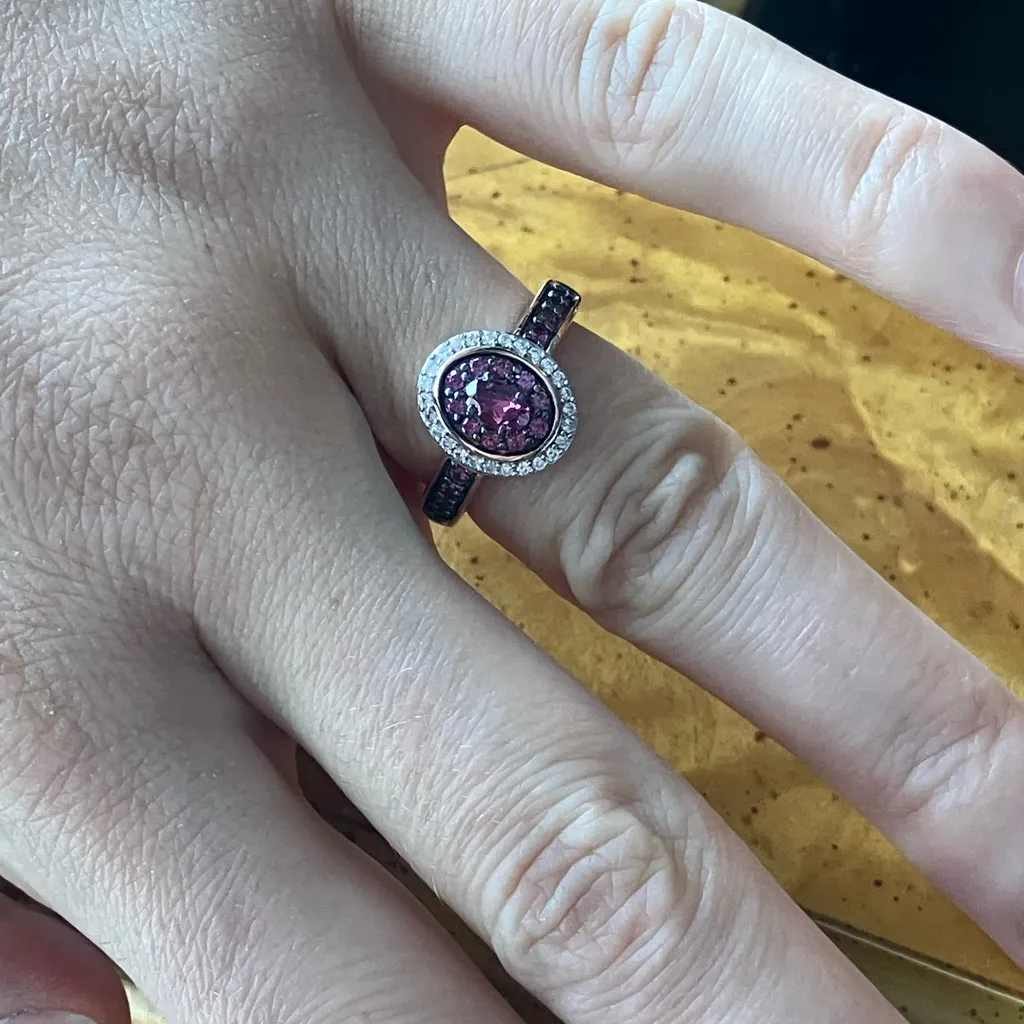 Tanzanian Wine Garnet Sterling Silver Ring Size 6 - Image 4