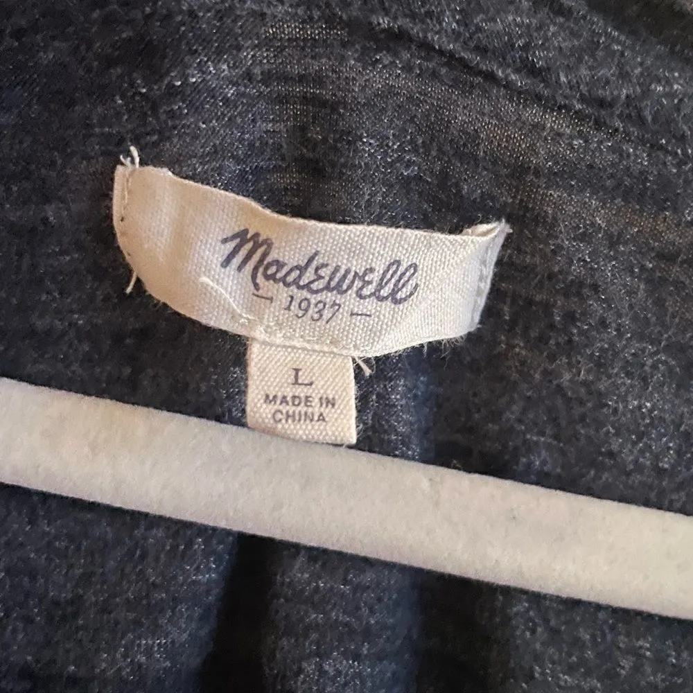 Madewell charcoal gray Vneck  soft casual shirt sz L - Image 7