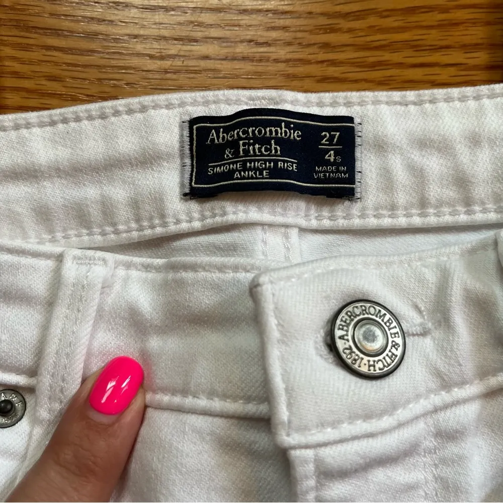 Abercrombie & fitch Simone high rise ankle white jeans size 27 / 4S - Image 3