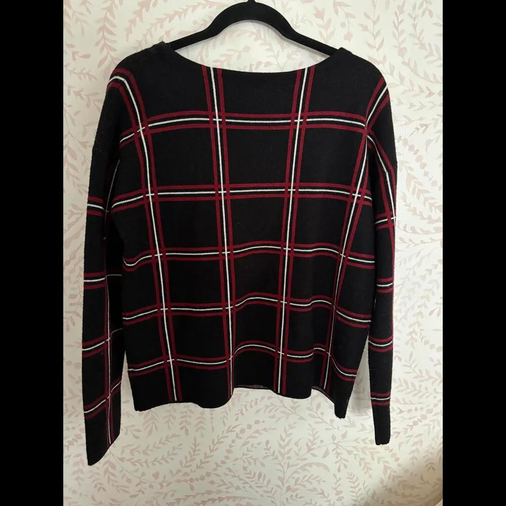 EUC Tahari Women's Black Plaid Sweater - Image 3
