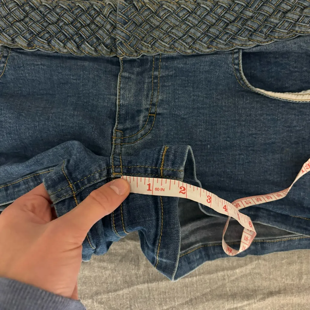 Y2K low-rise Tommy Hilfiger denim shorts - Image 7