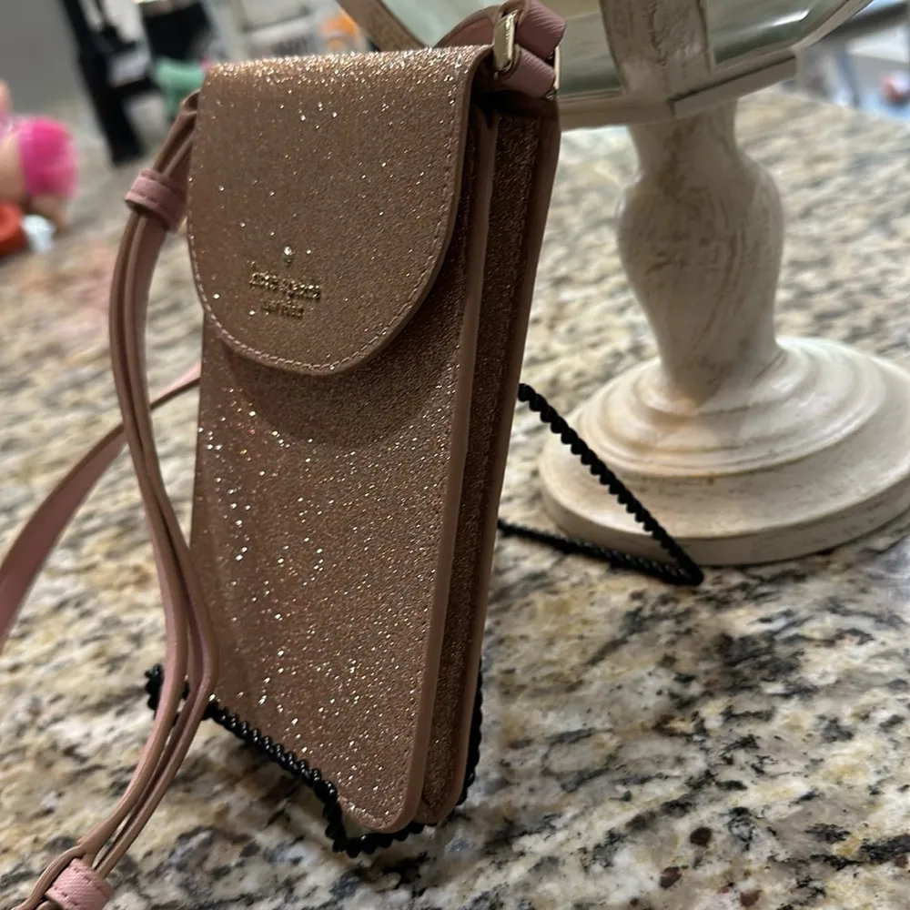 Kate Spade glitter crossbody cell phone purse - Image 3