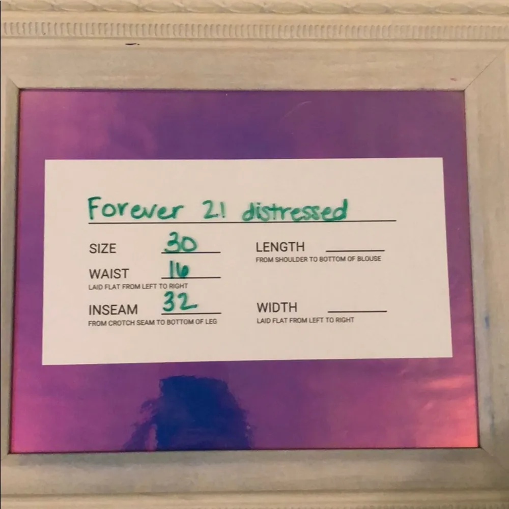 Forever 21 NWT distressed skinny patterned jeans - Image 3