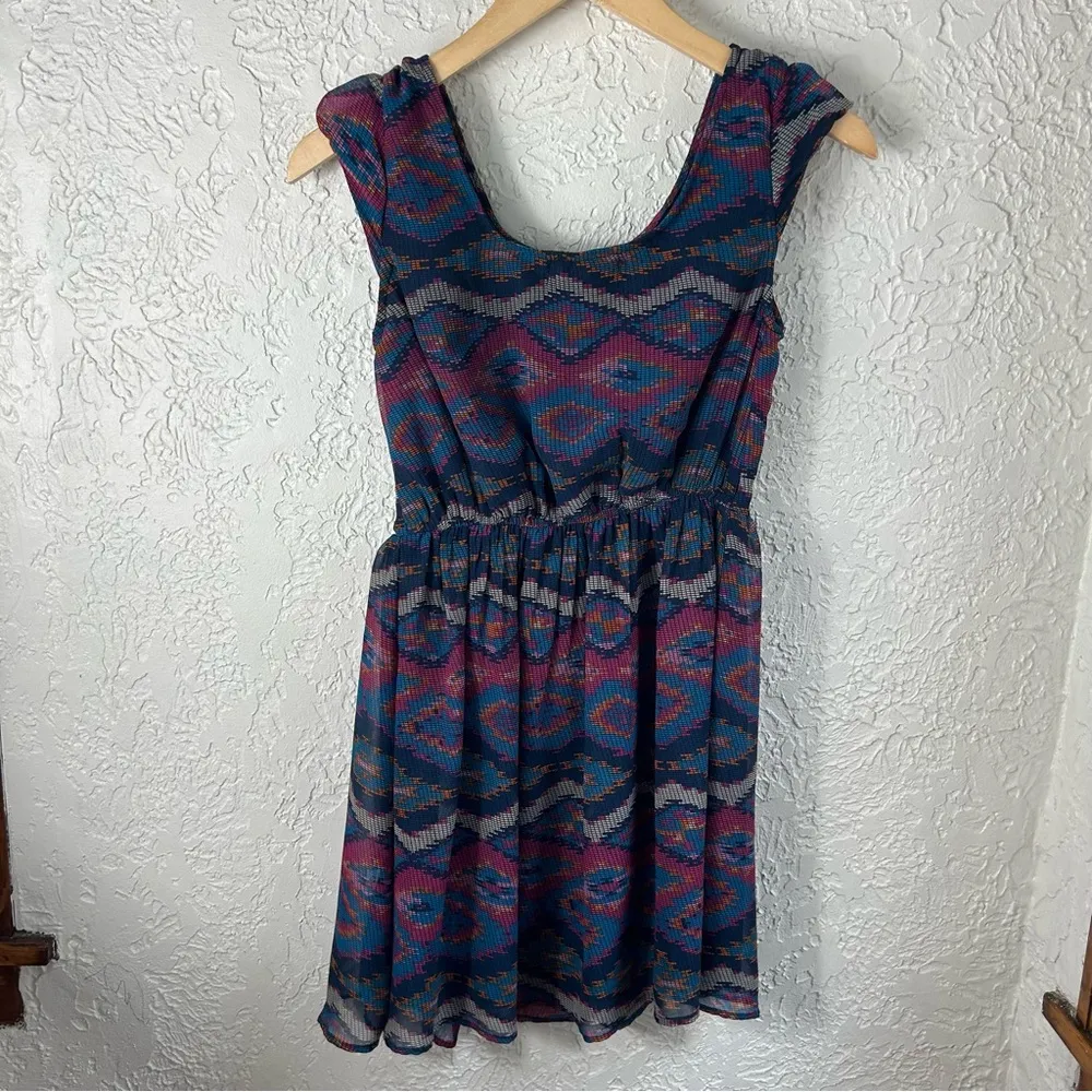Band Of Gypsies | Geometric Boho Short Sleeve Lined Mini Dress Size XS - Image 8