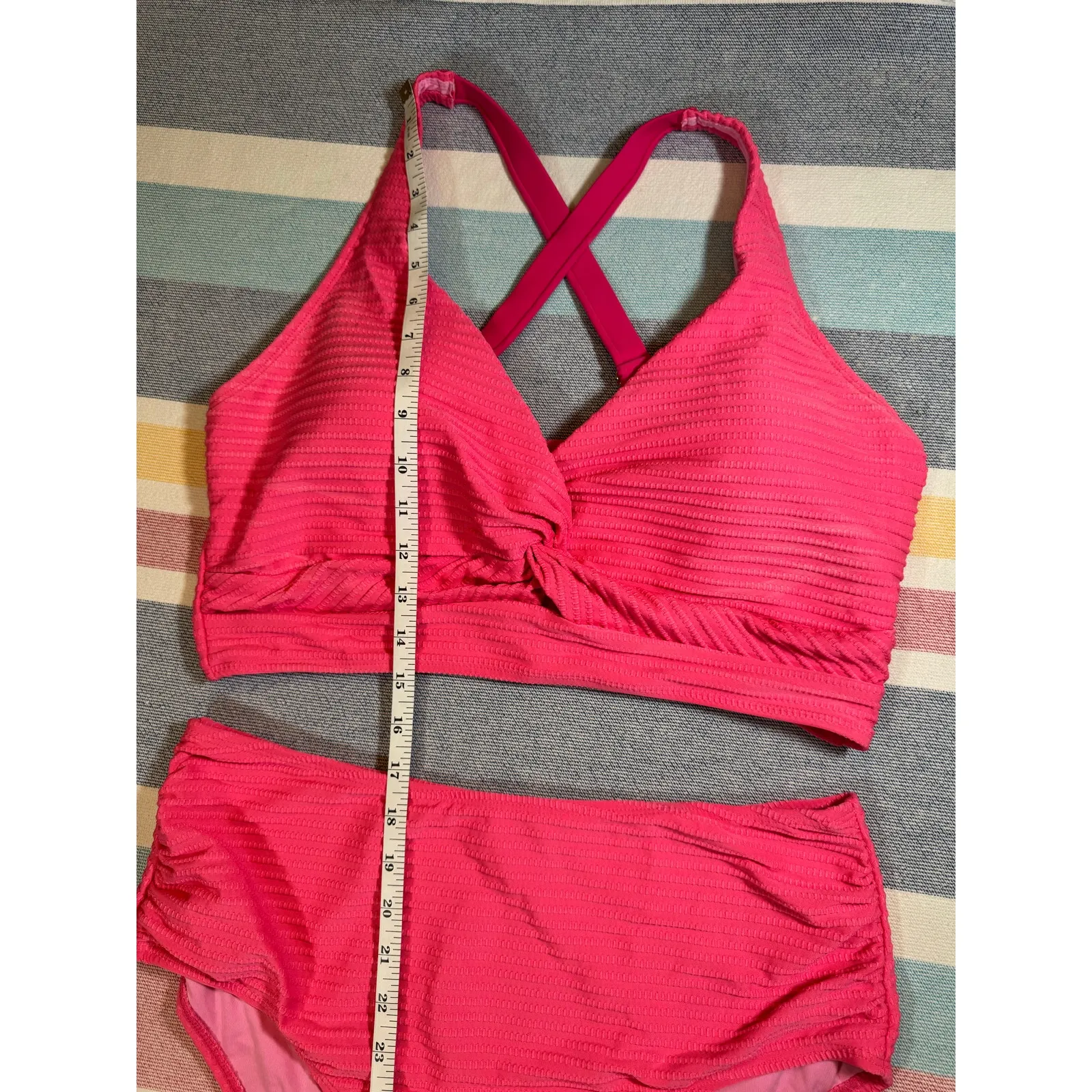 NWOT Bright Pink Textured Bikini Set - Image 5