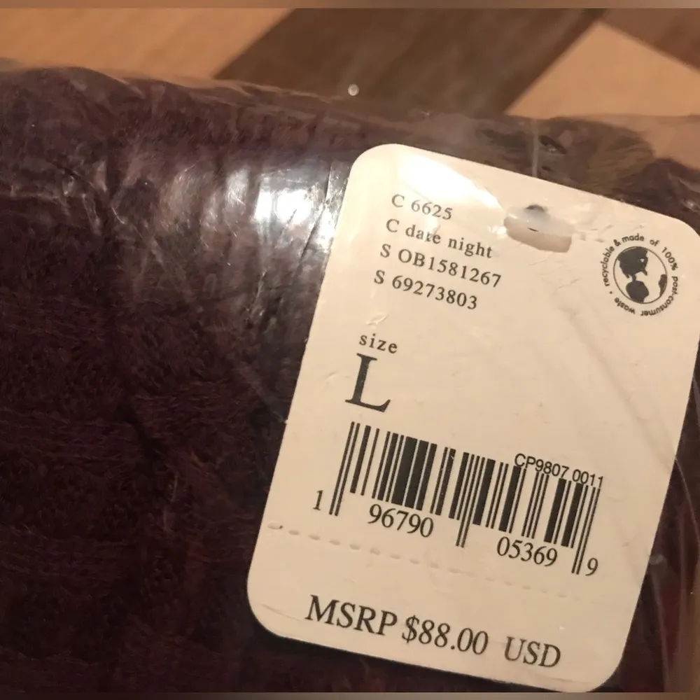 Free people juicy Long sleeve top in date night size L - Image 3