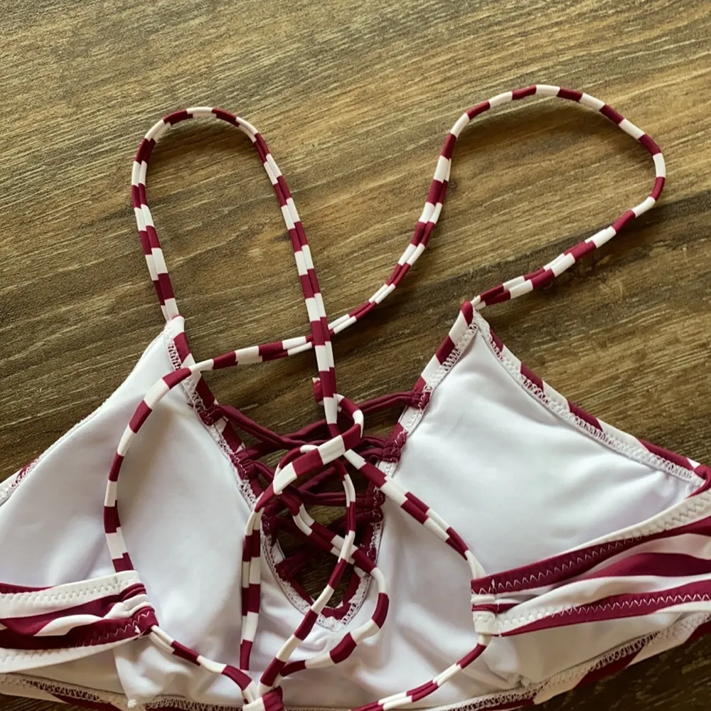 Stripe Strappy Back Lace Up Bikini Top Size Medium - Image 5