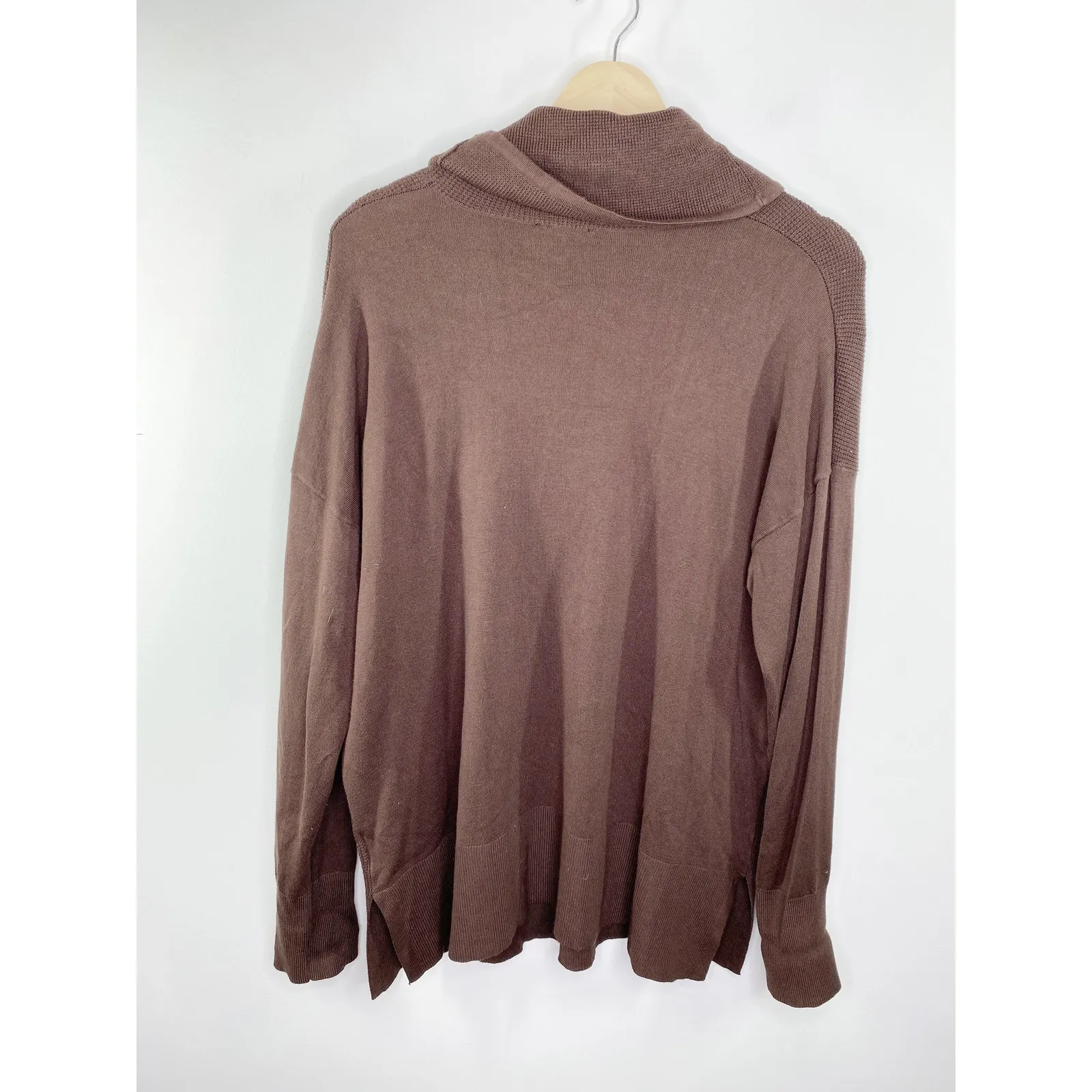 Jones New York Signature Brown Waffle Knit Sweatshirt Women's Size Medium M - Image 2