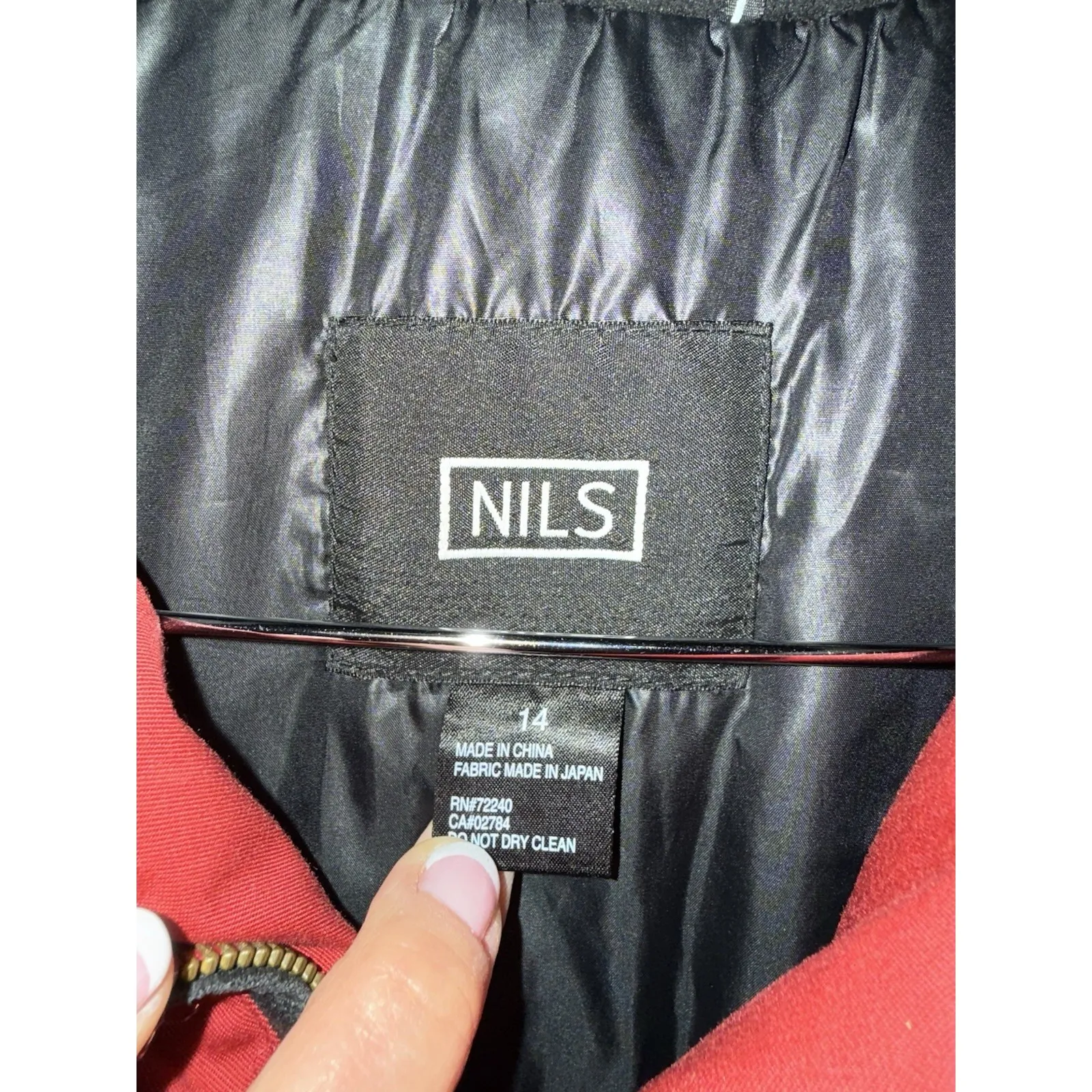 NILS Insulated Women's‎ 14 Dark Red Ski Jacket Black Top Stitch Removable Hood Size 14P - Image 3