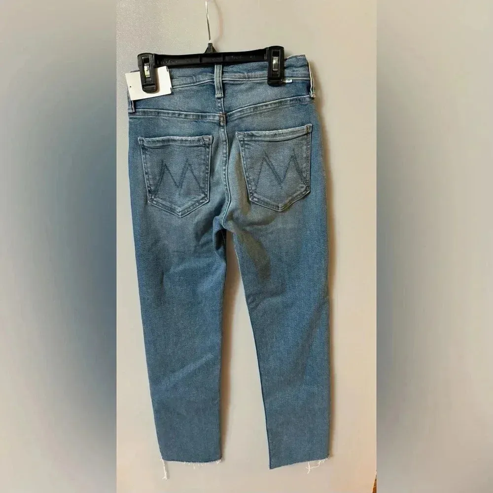 MOTHER JEANS THE MID RISE RIDER FLOOD FRAY - Image 4