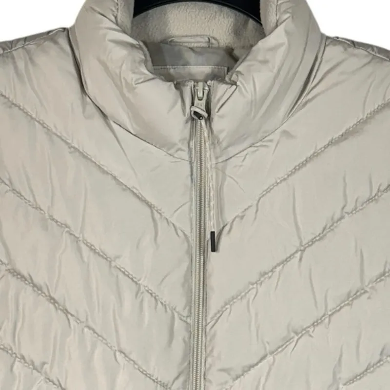 Gap Medium Quilted Vest Jacket Full-Zip Pockets Collared Lined Sleeveless New - Image 2