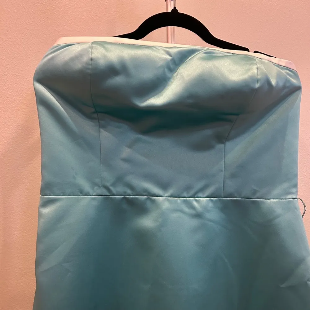 Strapless Fit and Flare Dress White Trim Party Cocktail Bridesmaid Wedding Dress - Image 5