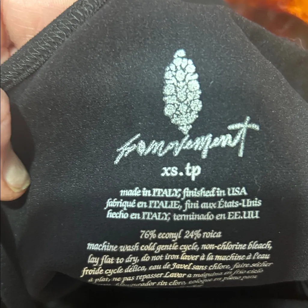 Free people movement tank Black Size XS - Image 4