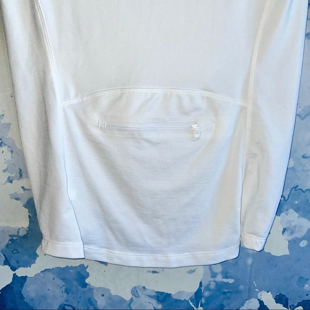 Athleta Pacifica White Contoured Zip Short Sleeve Athletic Tee - Image 4