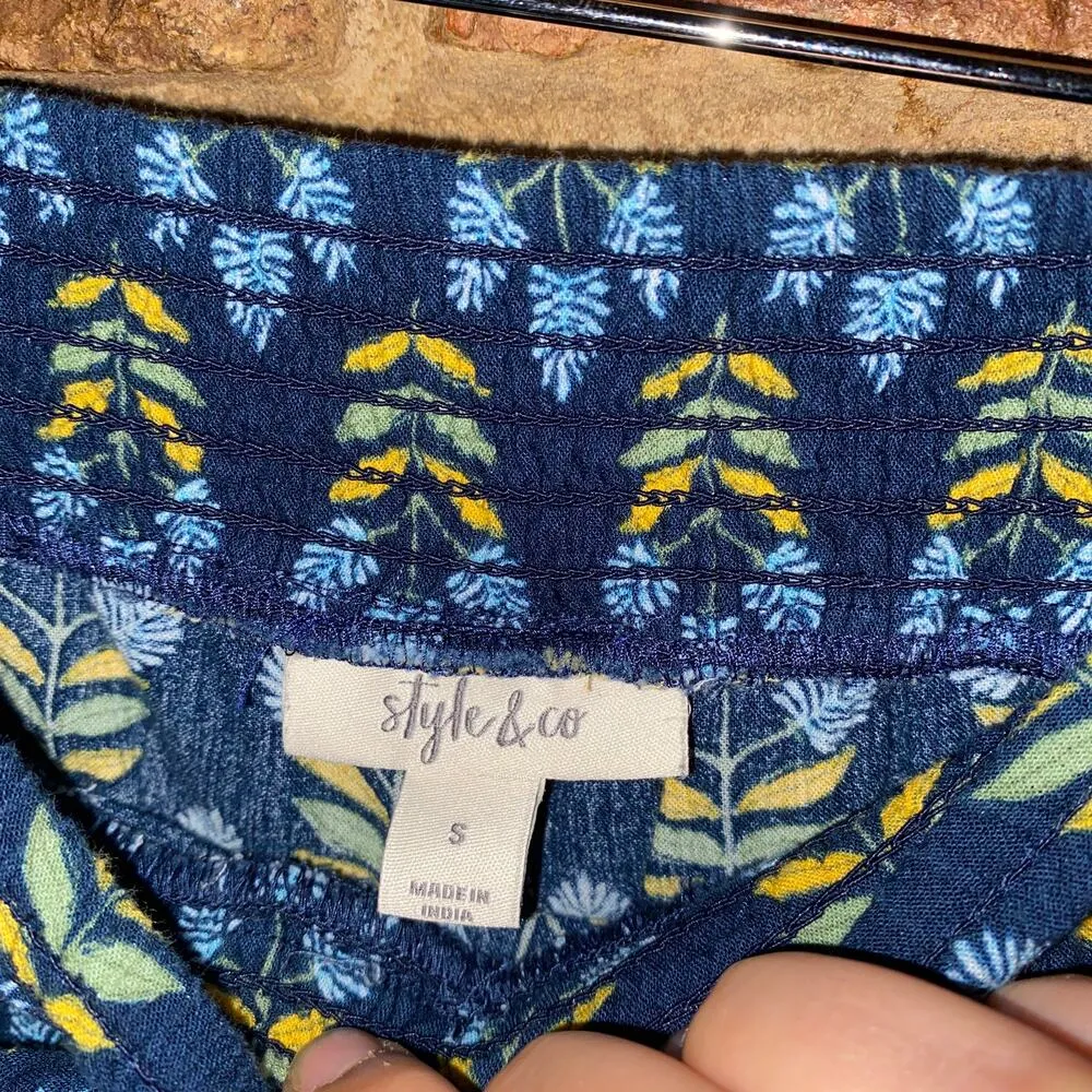 Style & Co Navy Blue Floral Wide Leg Cropped Pants Women's Size Small - Image 5