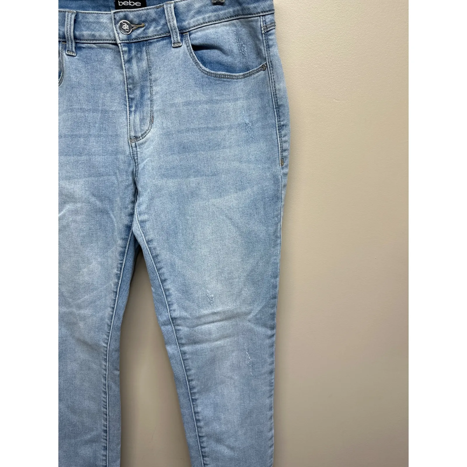 Bebe Heartbreaker Ankle Skinny Jean Light Wash Rhinestone Hearts Women's Size 28 - Image 4