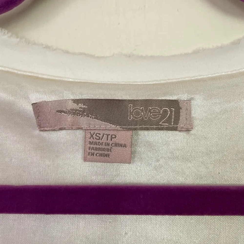 Love 21 Forever 21 Short Sleeve Ivory Sequin Top ~ Party Concert ~ Women’s Sz XS - Image 4