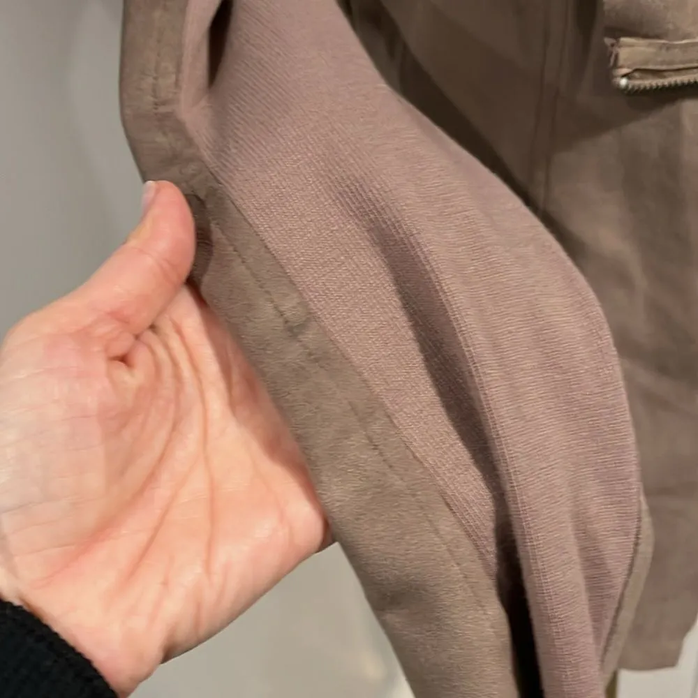 VIGOSS NWOT Elegant Taupe Women's moto Jacket XS - Image 3