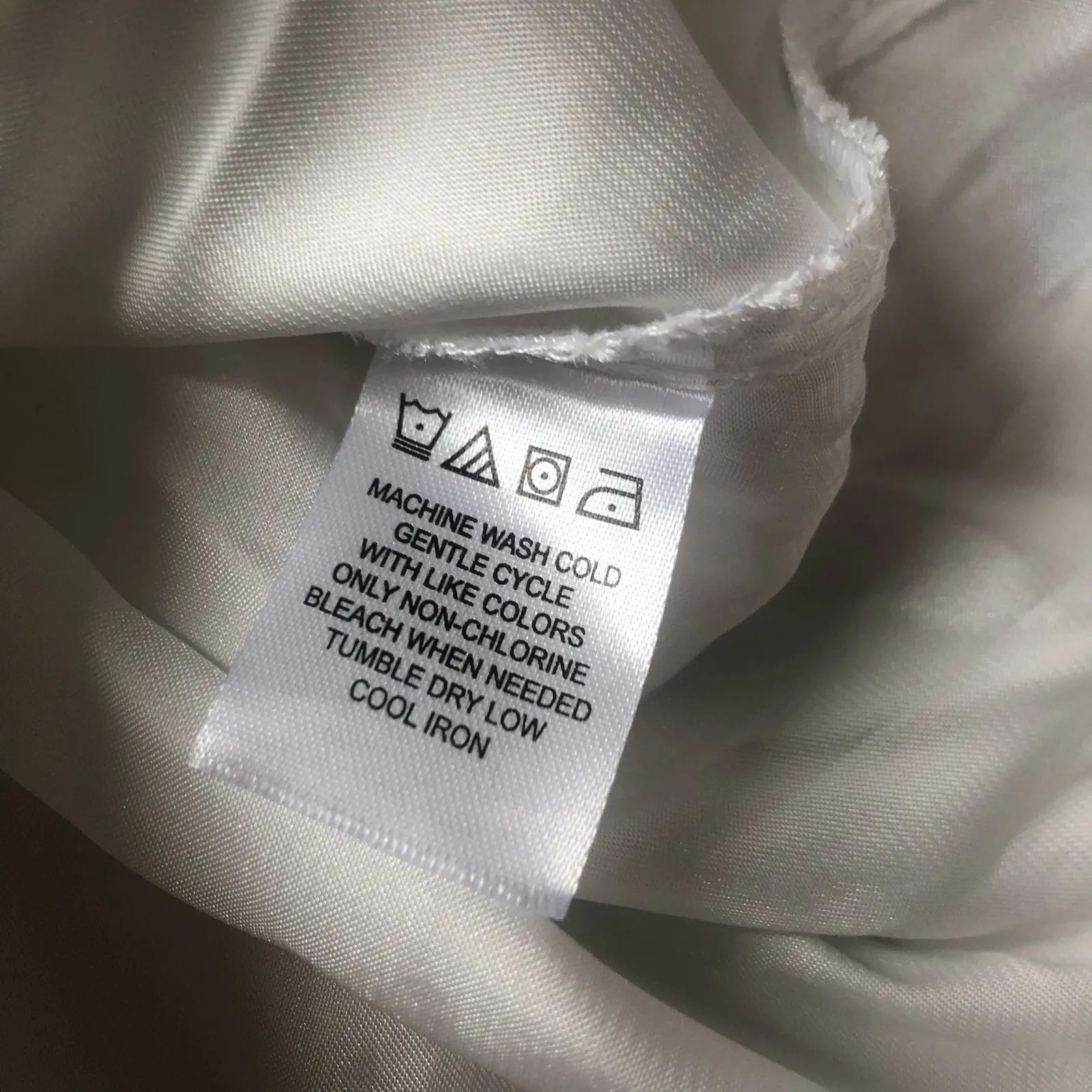 Linea‎ Donatella Women's Pajama Top Only Satin Short Sleeve White Size Small NWT - Image 8