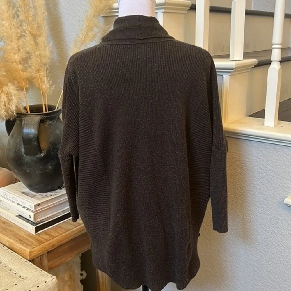 Knit Grey Cardigan Sweater - Image 5
