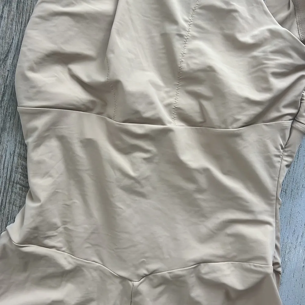 Maidenform  one piece shapewear - Image 2